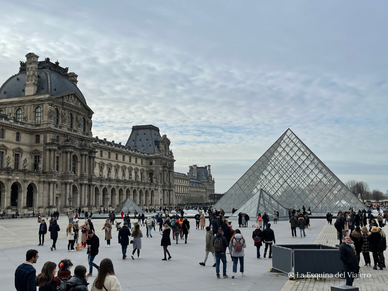 Foto del Museo del louvre - free tour por Paris 2022
