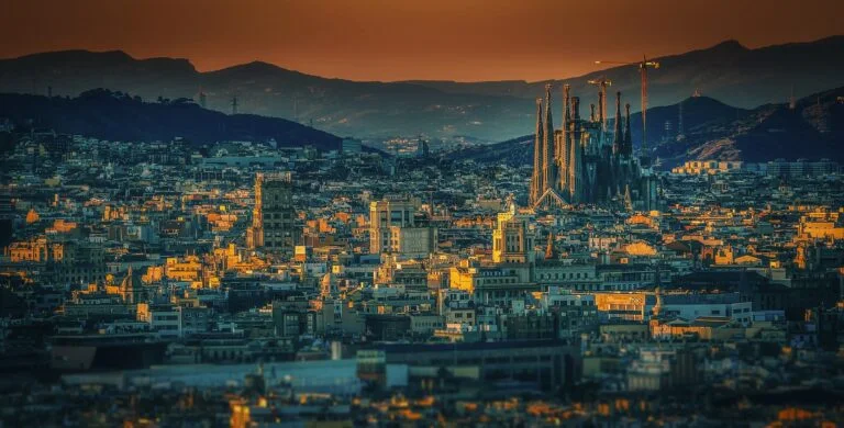 Lugares imprescindibles que ver en Barcelona 2024